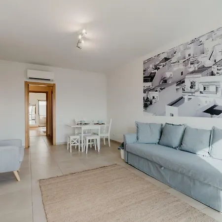 Casa Da Avenida * Olhão